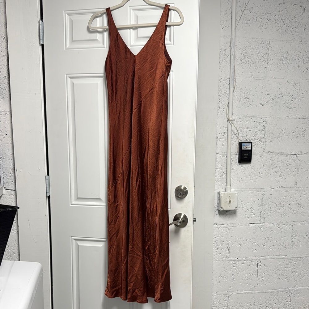 Rust Orange Maxi Dress LINE & DOT Size Small - NWT -  Silky V Neck